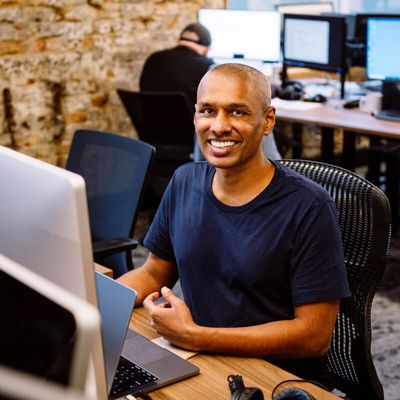 A photo of a member of Karbon's engineering team.